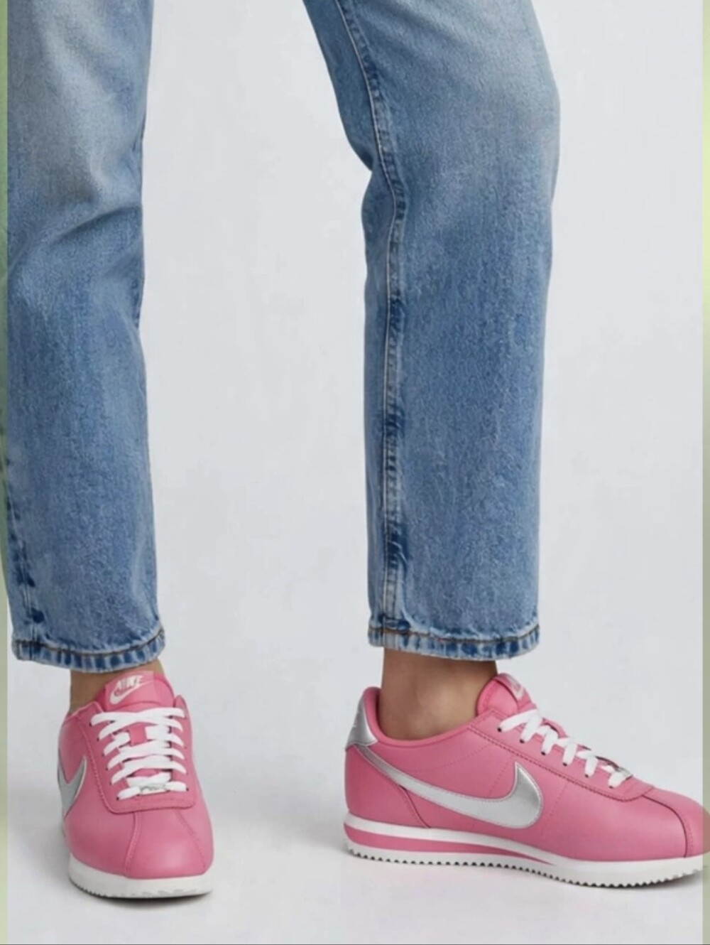 Nike Women's Light Blue Cropped Straight Jeans